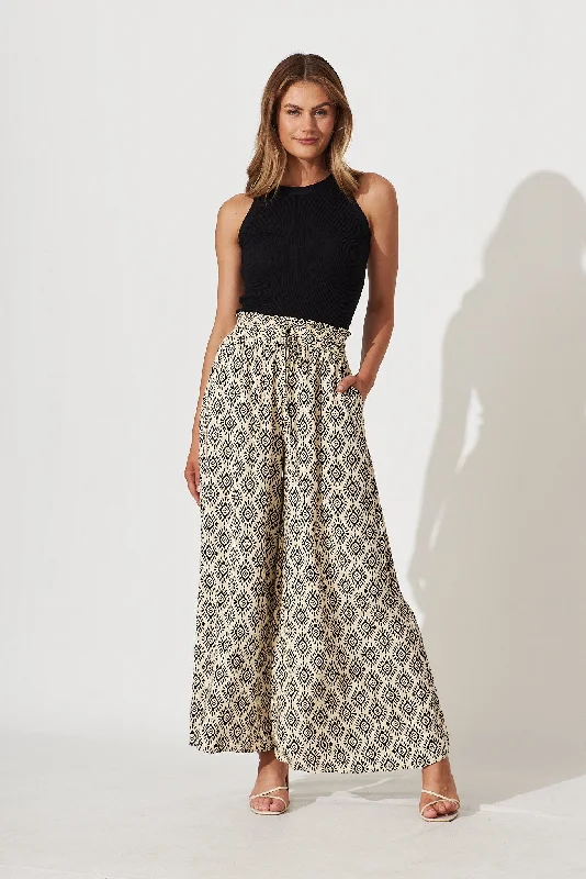 Goldie Wide Leg Pant In Cream With Black Print